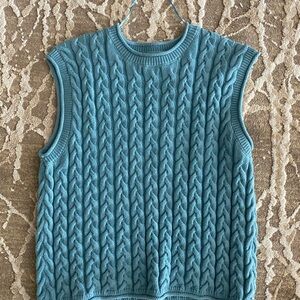 Cable Knit Sleeveless Sweater - Blue